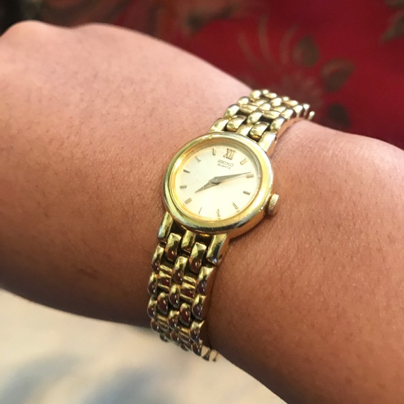 👑✅PRICE FIRM✅Vintage Seiko Stainless Steel Gold Watch - Picture 13 of 17